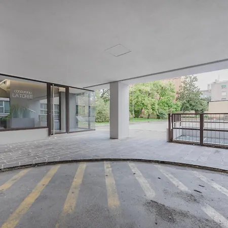 Mattia Flat - 15 Min From & Free Parking 公寓 *