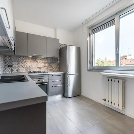 Mattia Flat - 15 Min From & Free Parking *